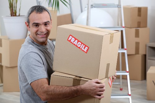 Customer complaint being recorded in a storage service process